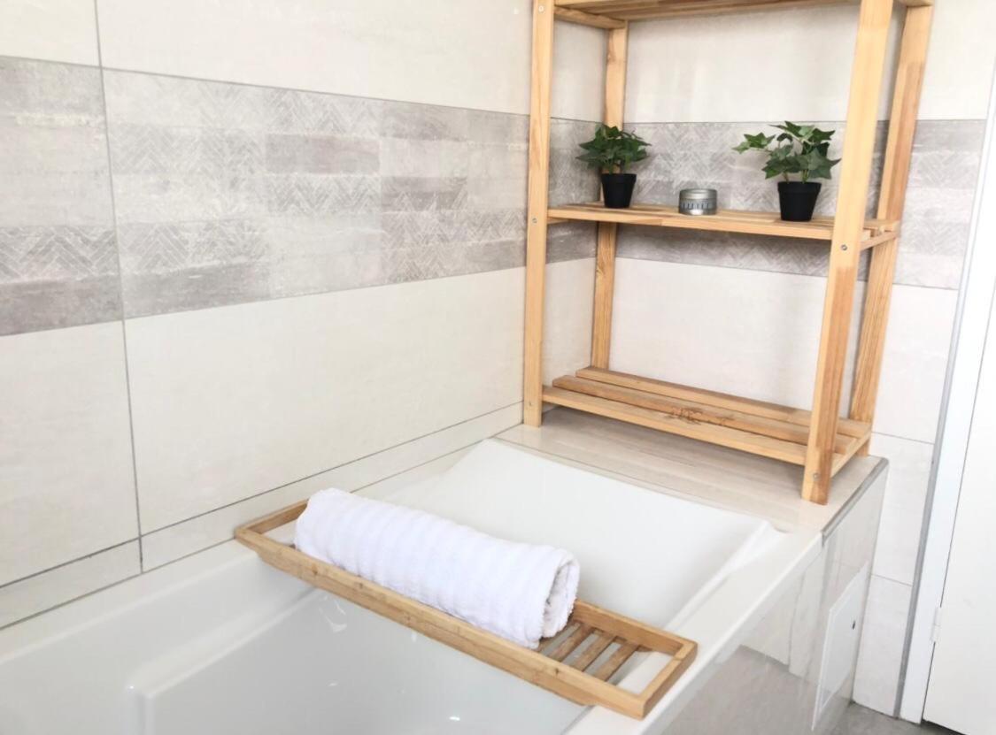 Apartmán Loft Evasion , Parking Gratuit , 5 Min Auxerre Monéteau Exteriér fotografie